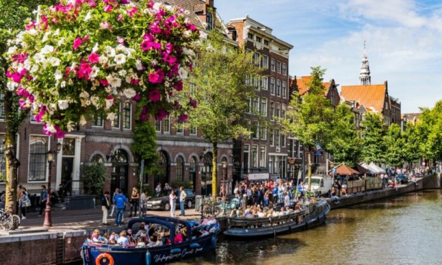 Holanda regjistron verën më të ngrohtë në histori