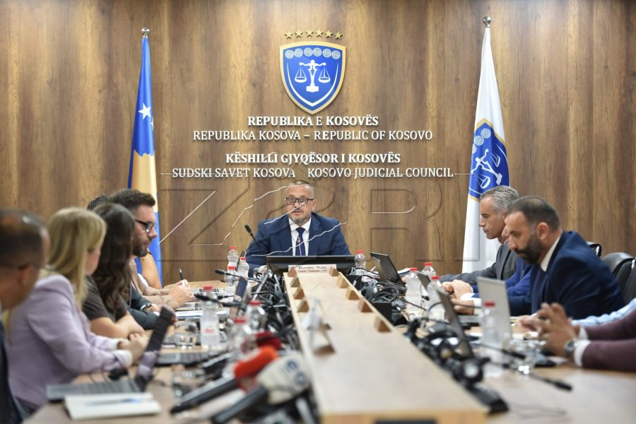 KGJK-ja cakton Hysenin, Maxhunin dhe Sopjanin kryetarë të këtyre komisioneve