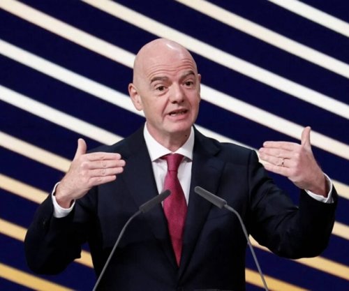 “The Times” zbulon pagesat e padeklaruara të Infantinos