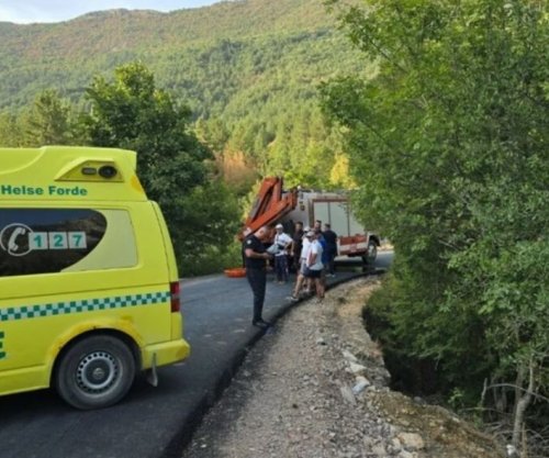 Makina bie në greminë, një viktimë dhe dy të lënduar në Mirditë