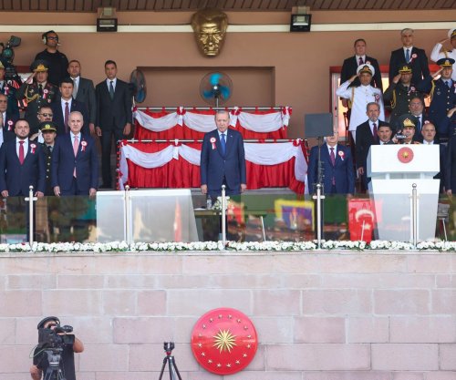 Pesë kadetë nga Kosova diplomojnë në Akademinë Ushtarake në Turqi