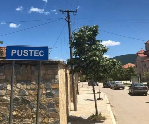 Mungesa e himnit shqiptar, Komuna e Pustecit paralajmëron ndërprerjen e bashkëpunimit me VMRO-DPMNE-në në Shqipëri