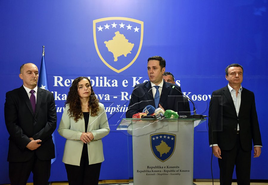 Thaçi  Dyshoj te marrëveshja  Abdixhiku mund të mbetet me më pak se 8 deputetë në votimin për presidentin