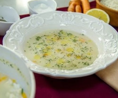 10 ushqimet që shuajnë urinë dhe nuk të shëndoshin