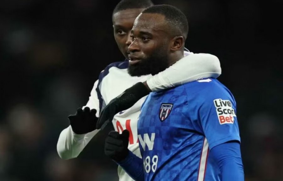 Liverpool në kërkim të një mbrojtësi, Geertruida në listë