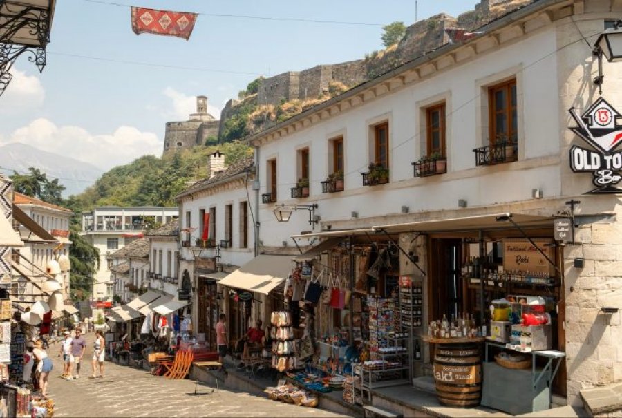  El Pais   Shqipëria kryeson mes destinacioneve më të preferuara të Ballkanit për turistët ndërkombëtarë