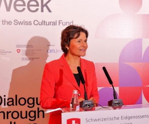 Java Kulturore Zvicerane vazhdon aktivitetet artistike në Shqipëri