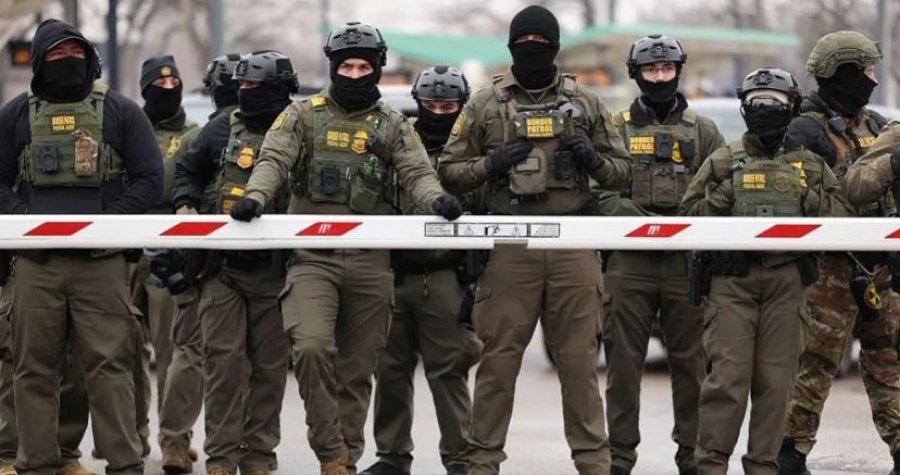 Pas tensioneve në Minneapolis, agjentët federalë të imigracionit do të pajisen me kamera trupore