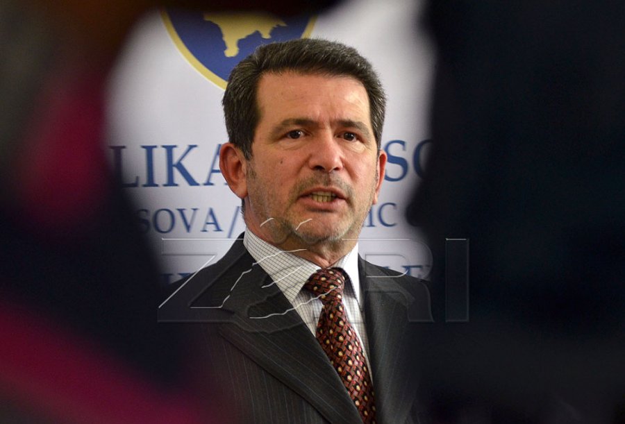 Ish-ministrit Ismajli dhe gjashtë të dyshuarve tjerë masa e paraburgimit u zëvendësohet me arrest shtëpiak