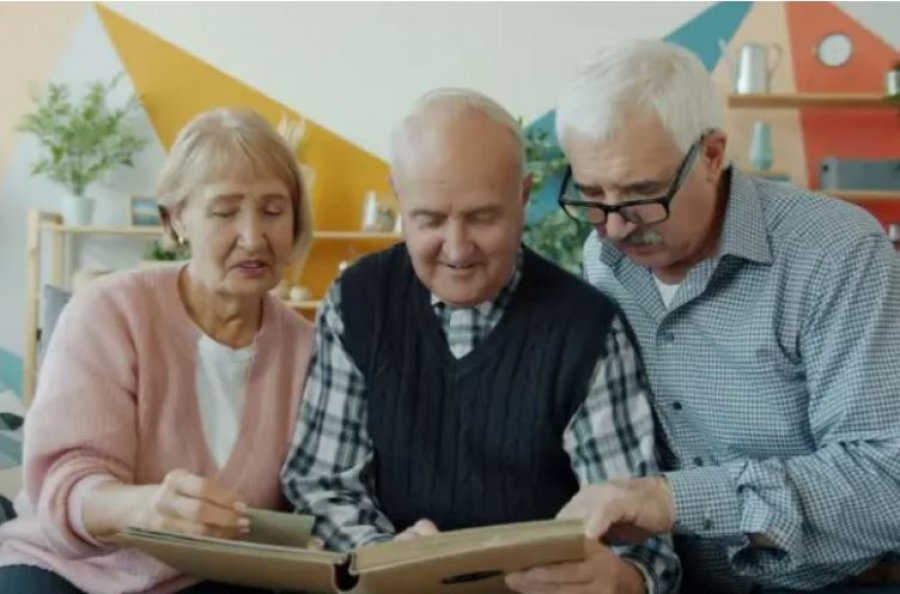 studim-nje-e-treta-e-rasteve-te-demences-lidhen-me-semundje-jashte-trurit