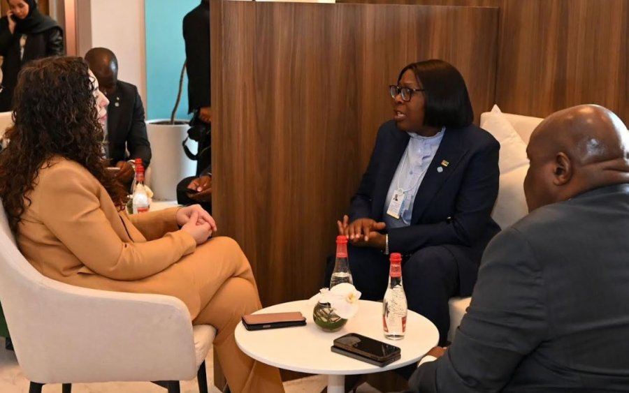 Bashkëpunimi ndërmjet shteteve  në fokus të takimit të fundit të Presidentes Osmani