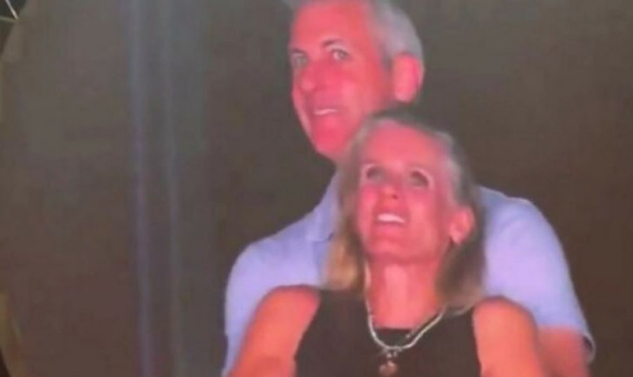 Gruaja nga koncerti i famshëm i Coldplay ka një karrierë të re  kërkon çmime të larta biletash