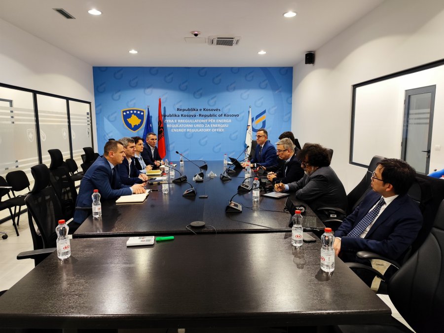 ZRRE ja e Misioni i FMN së flasin për liberalizimin e tregut të energjisë