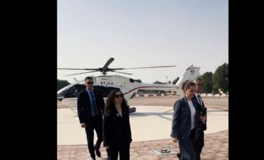 Vizita në Emirate  Osmani ndanë pamje teksa fluturon me helikopter mbi  Ishujt Palmë   video 