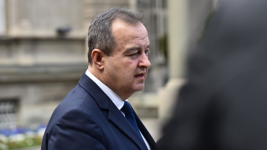 Daçiq  Mit hat Lozhanit iu caktuan 48 orë paraburgim  do të sillet në zyrën e Prokurorit Publik për krime lufte