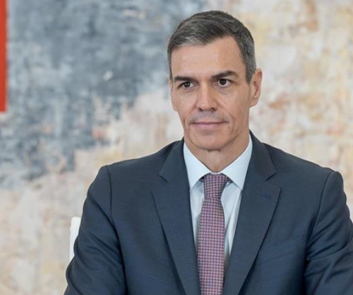 Spanja prezanton masat për të frenuar abuzimet në rrjetet sociale