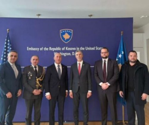 Haradinaj vizitë në Ambasadën e Kosovës në Washington, i inkurajon të punojnë në një periudhë të vështirë gjeopolitike