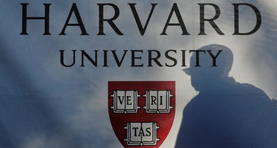Pentagoni i jep fund lidhjeve akademike me Universitetin e Harvardit