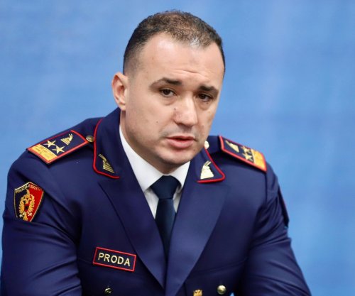 Drejtori i Policisë së Shqipërisë: Po e godasim trafikimin e armëve nga Kosova me operacione të njëpasnjëshme