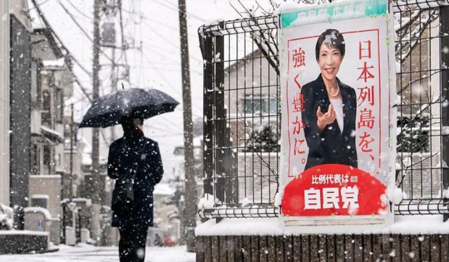 Japonezët përballen me borën për të votuar në zgjedhjet e parakohshme