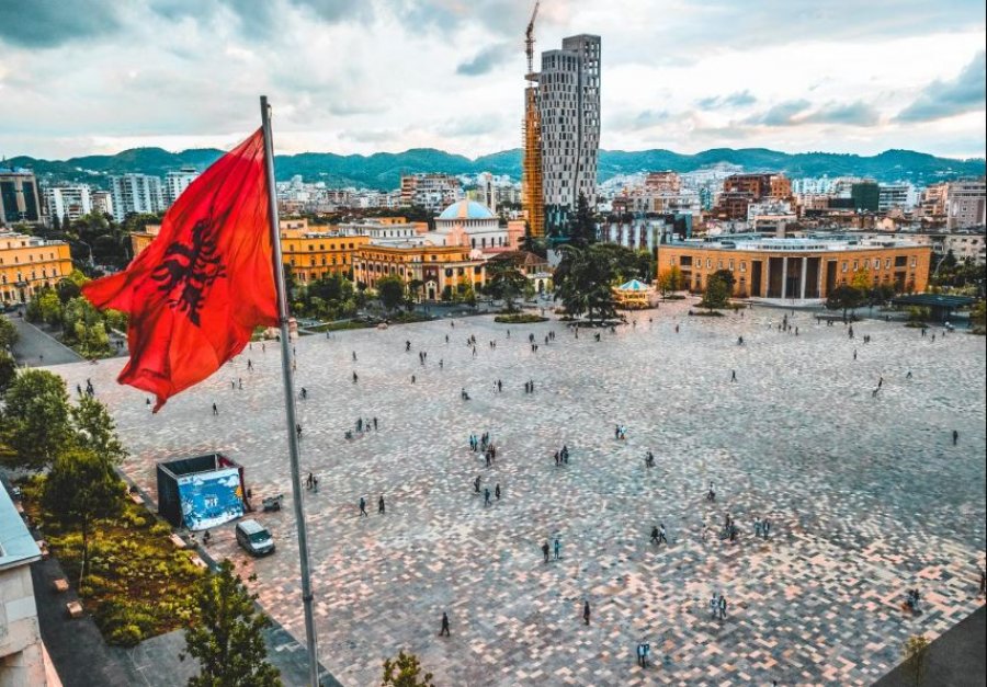 Shqipëria po bëhet destinacion për pensionistët nga SHBA-ja