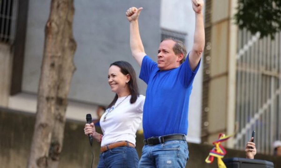 Lirohet nga burgu lideri i opozitës venezueliane dhe aleat i Machados  Juan Pablo Guanipa