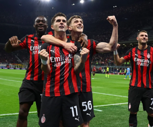 Tri klube të Premierligës në garë për yllin e madh të Milanit