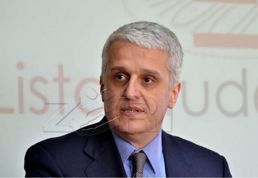 Majko  Procesi në Hagë deformon luftën e Kosovës dhe amniston Millosheviqin