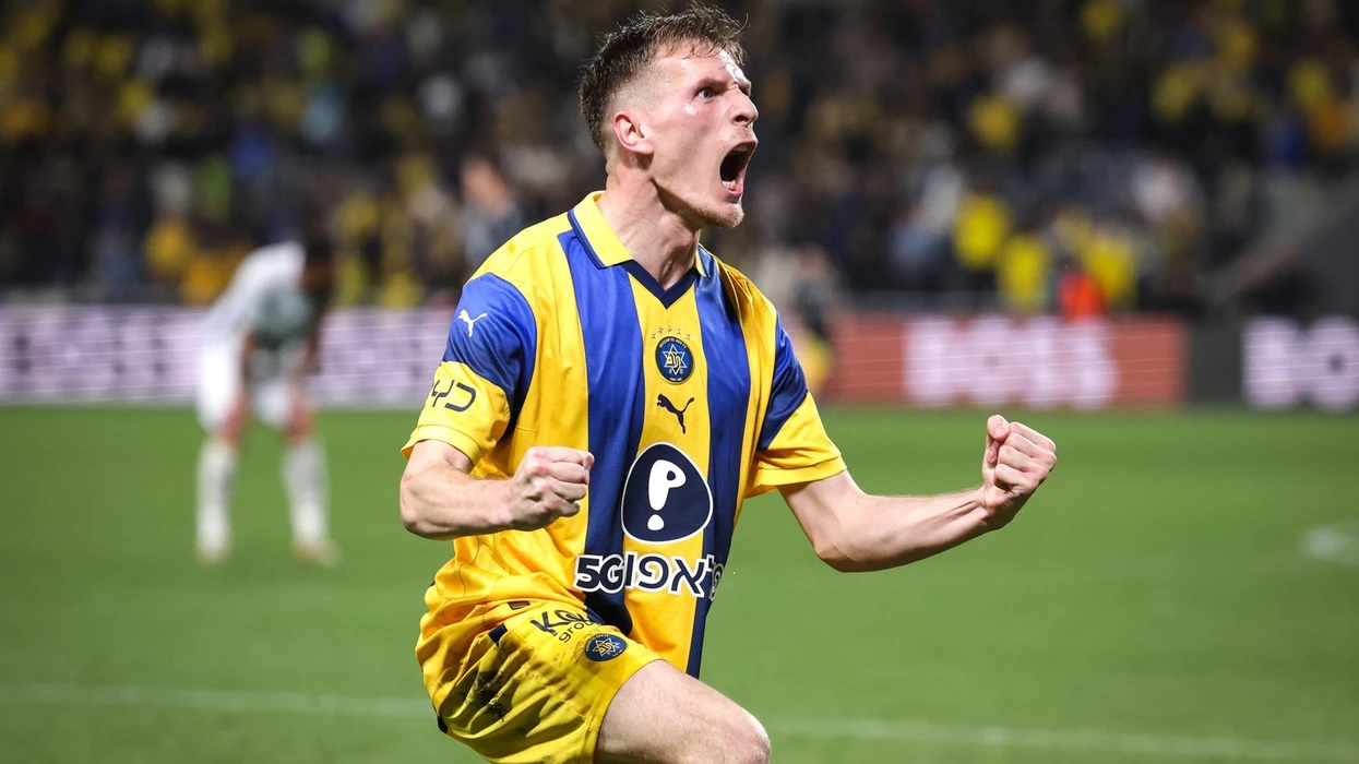 Emir Sahiti vazhdon shkëlqimin te Maccabi Tel Aviv  shënon golin e radhës
