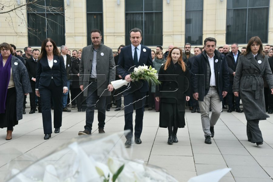 Kurti kujton Xheladinin e Balajn  Policët e UNMIK ut dolën jo për të na ndaluar ose arrestuar  por për të na vrarë