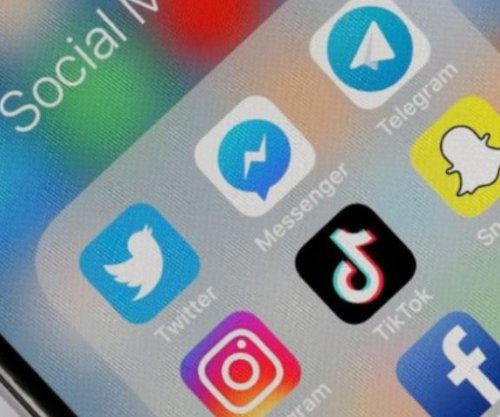 Evropa kufizon rrjetet sociale për të miturit, rriten problemet psikologjike