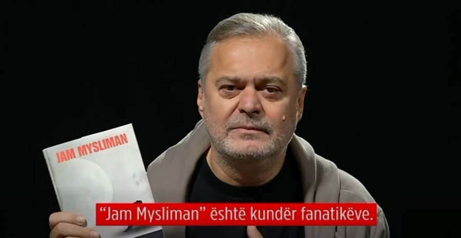 Ben Blushi promovon “Jam Mysliman” në Prishtinë