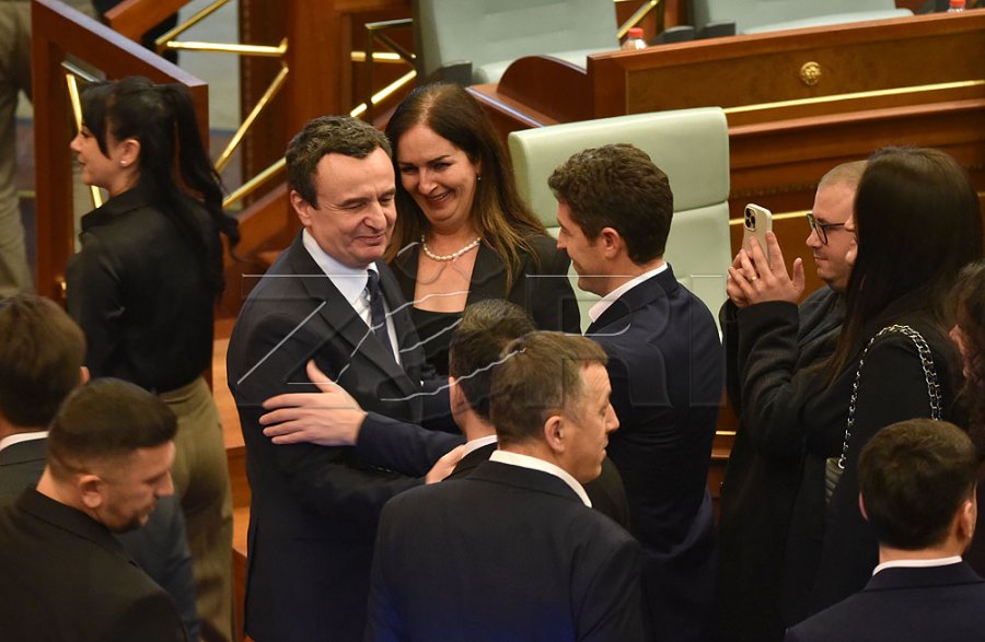 Mbeti jashtë kabinetit qeveritar, reagon Arbërie Nagavci