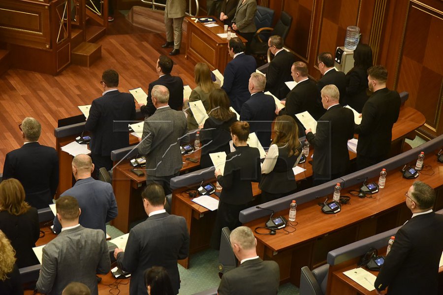 Abdixhiku: Deputetët e LDK-së dhanë betimin, do të jemi zë i arsyes dhe i stabilitetit institucional