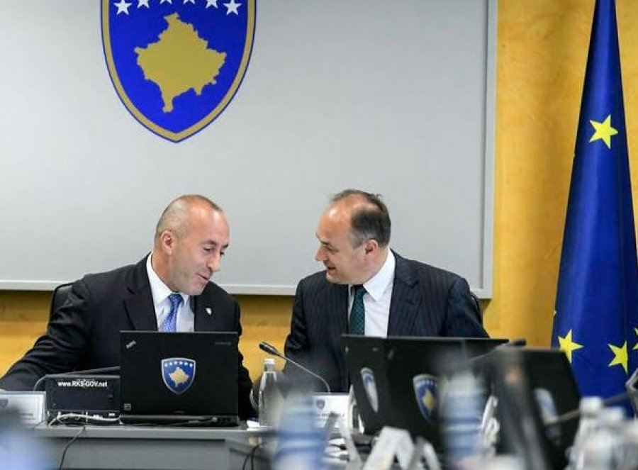 Hoxhaj pas dorëheqjes së Haradinajt  Guximtar në luftë dhe në paqe