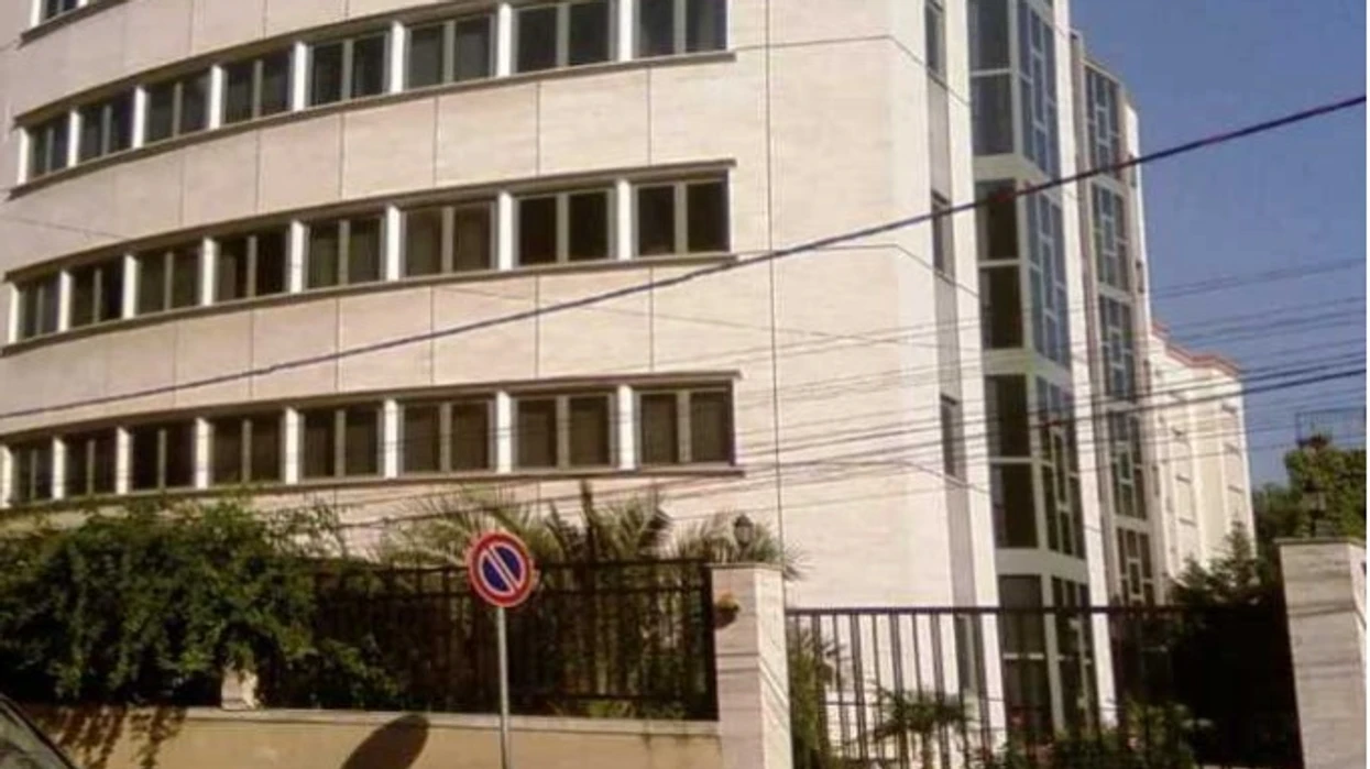 Vdekja e biznesmenit italian gjatë ndërhyrjes në klinikën në Tiranë  Prokuroria nis hetimet