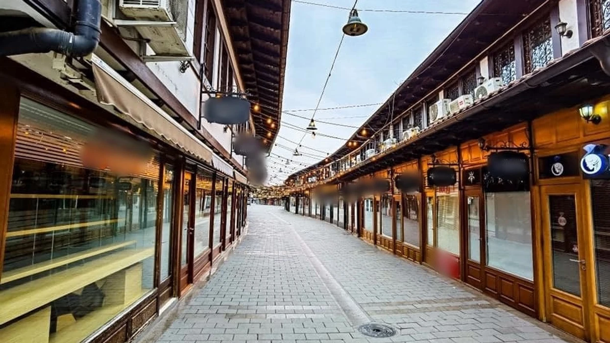 Prokuroria dhe Njësia e Krimeve Ekonomike me aksion në Çarshinë e Gjatë në Pejë  cak disa argjendari