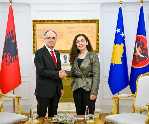 Osmani takohet me presidentin Begaj: Faleminderit që jeni gjithnjë pranë Kosovë