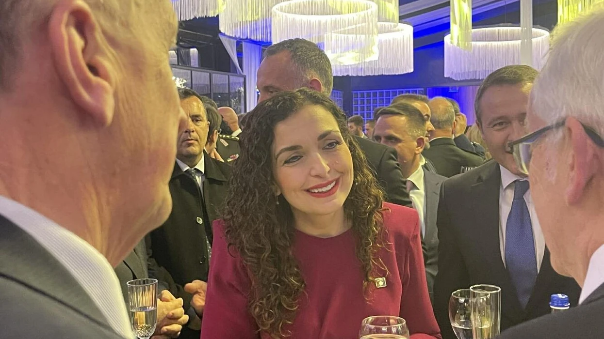 18-vjetori i Pavarësisë së Kosovës - krerët e shtetit theksojnë forcën, unitetin dhe sakrificën për liri