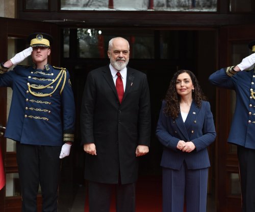 “Zbulimi i 'sekretit' e kapi në befasi Osmanin”, analistët komentojnë vizitën e Ramës në Kosovë