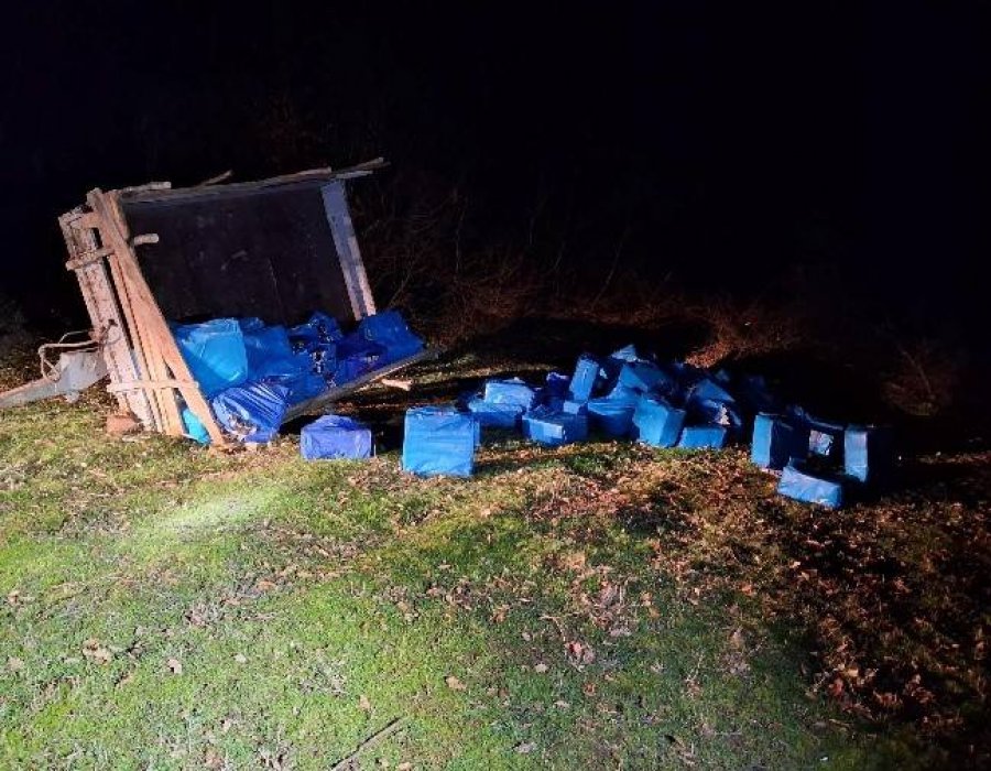 Policia sekuestron rreth një mijë kg duhan të kontrabanduar në Vërmicë