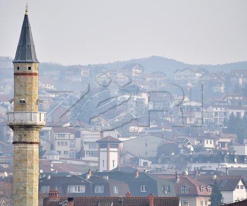 Vidhet arka me para në xhaminë e Isniqit në Deçan