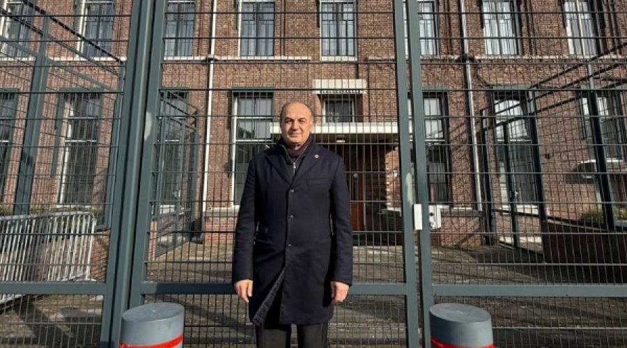 Hoxhaj nga Haga  Raporti i Dick Martyt  kurthi ku ra edhe Perëndimi