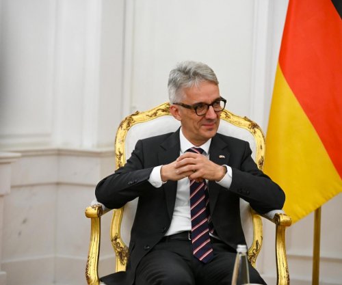 Ambasadori gjerman përgëzon Kosovën për Ligjin për të Huajt dhe Automjete