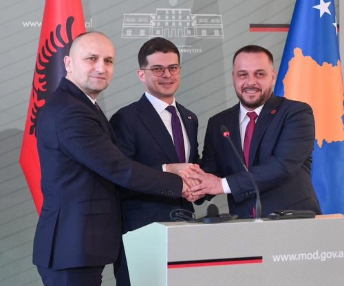 Maqedonci i përgjigjet Vuçiqit dhe Ushtrisë së Serbisë: Bashkëpunimi me Shqipërinë e Kroacinë s’është kërcënim për askënd