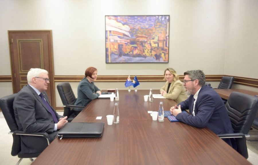 Kosova dhe Australia rikonfirmojnë gatishmërinë për thellimin e bashkëpunim