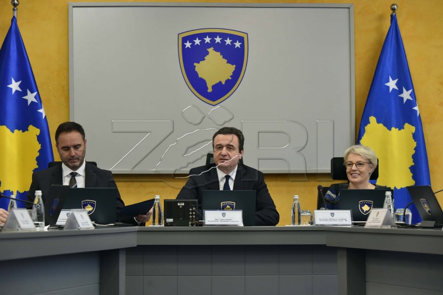 Qeveria miraton themelimin e Këshillit Shtetëror