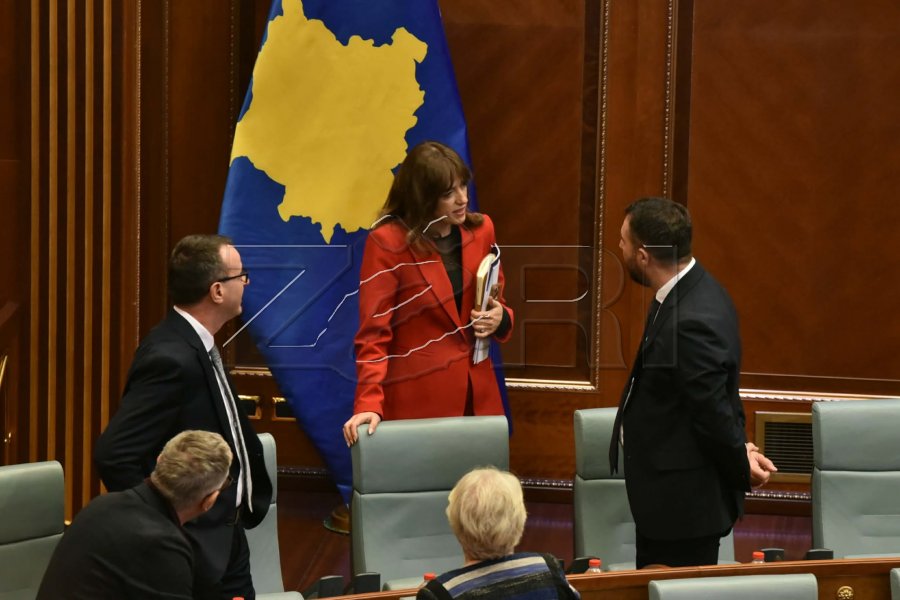 Nis seanca për shqyrtimin e dytë të projektbuxhetit