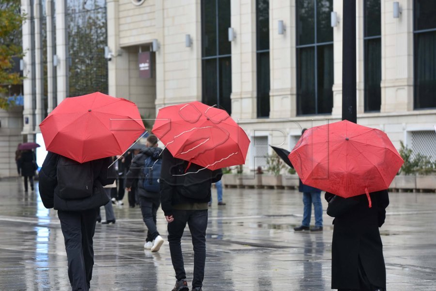 Sot  vranët dhe me shi