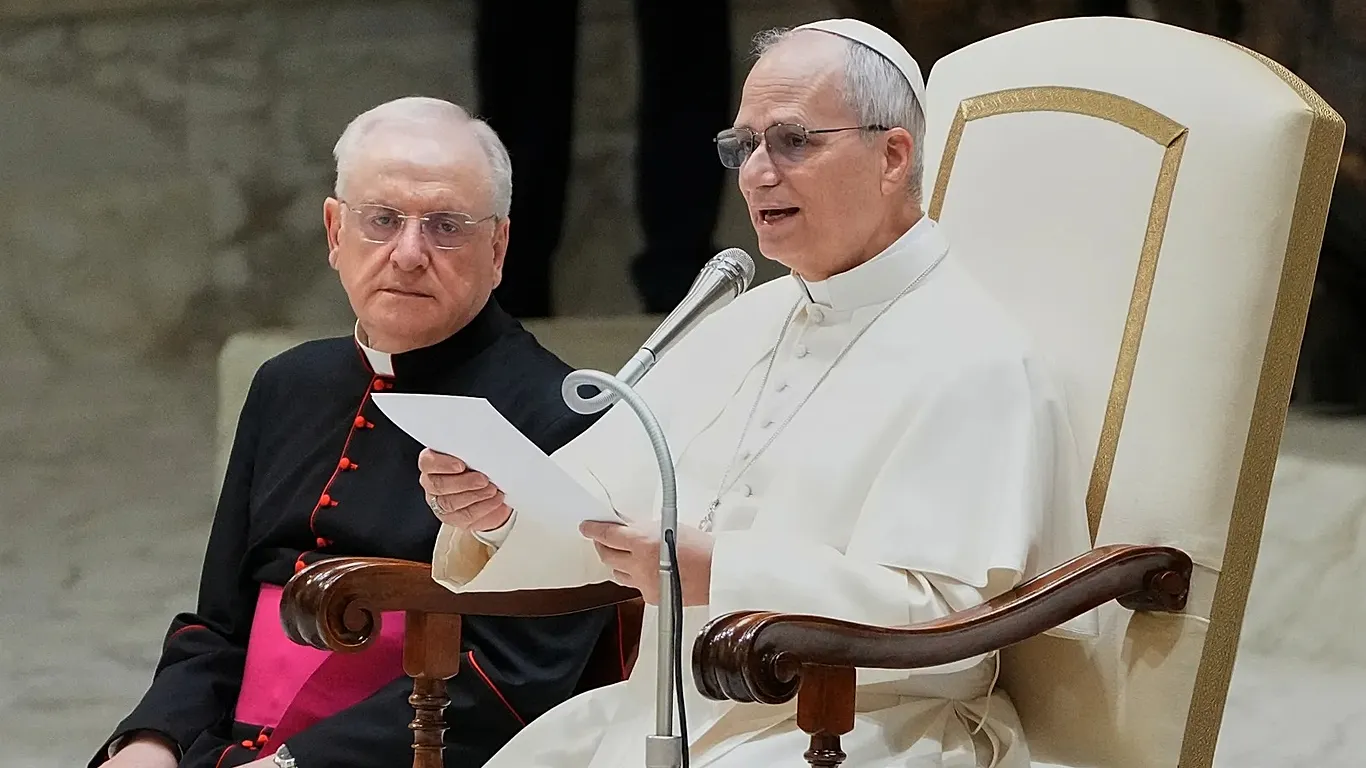 Papa Leo: Doktrina e Kishës për homoseksualët dhe transgjinorët mbetet e njëjtë